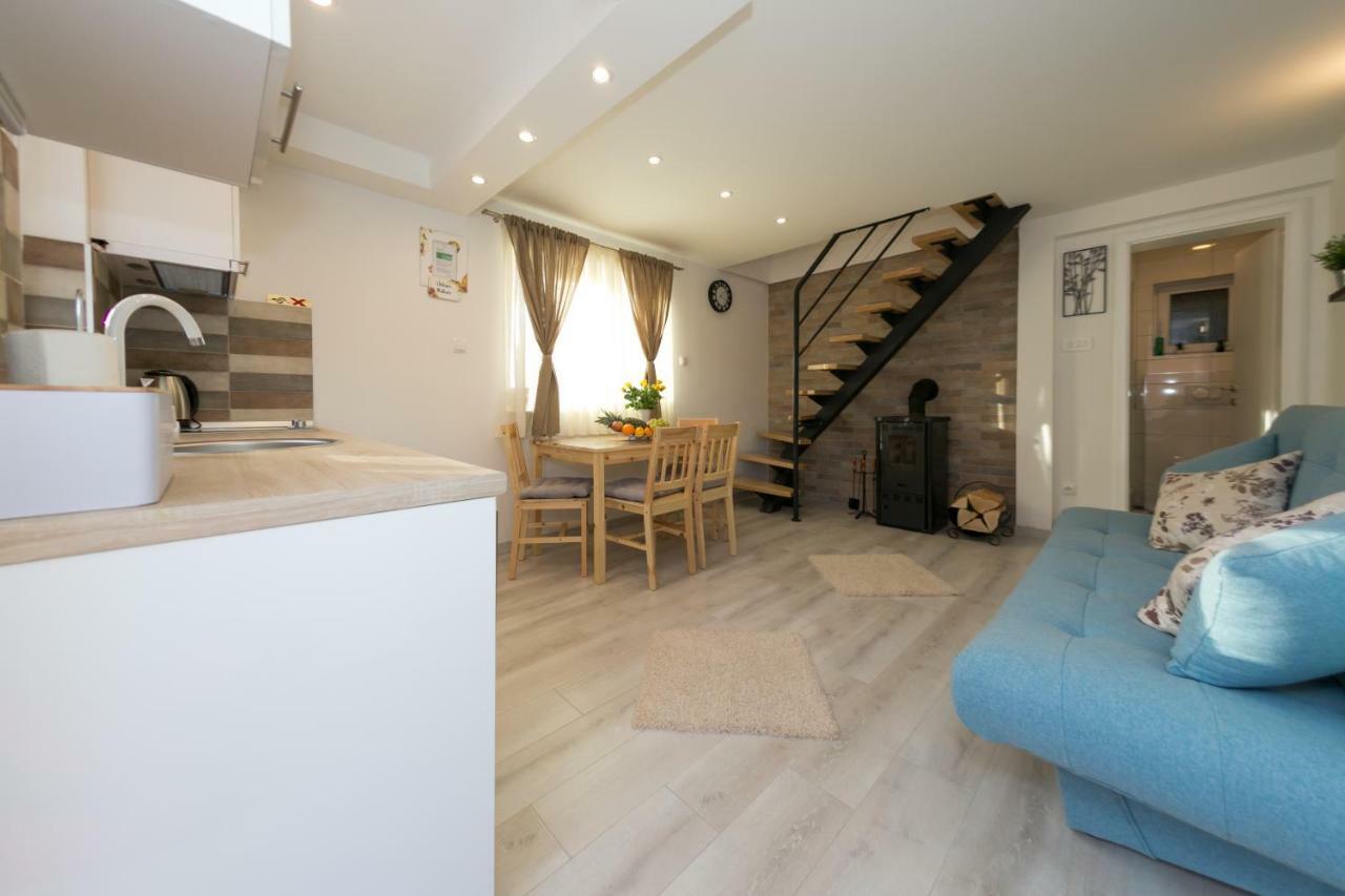Apartman Urban Nature Otočac Exteriér fotografie